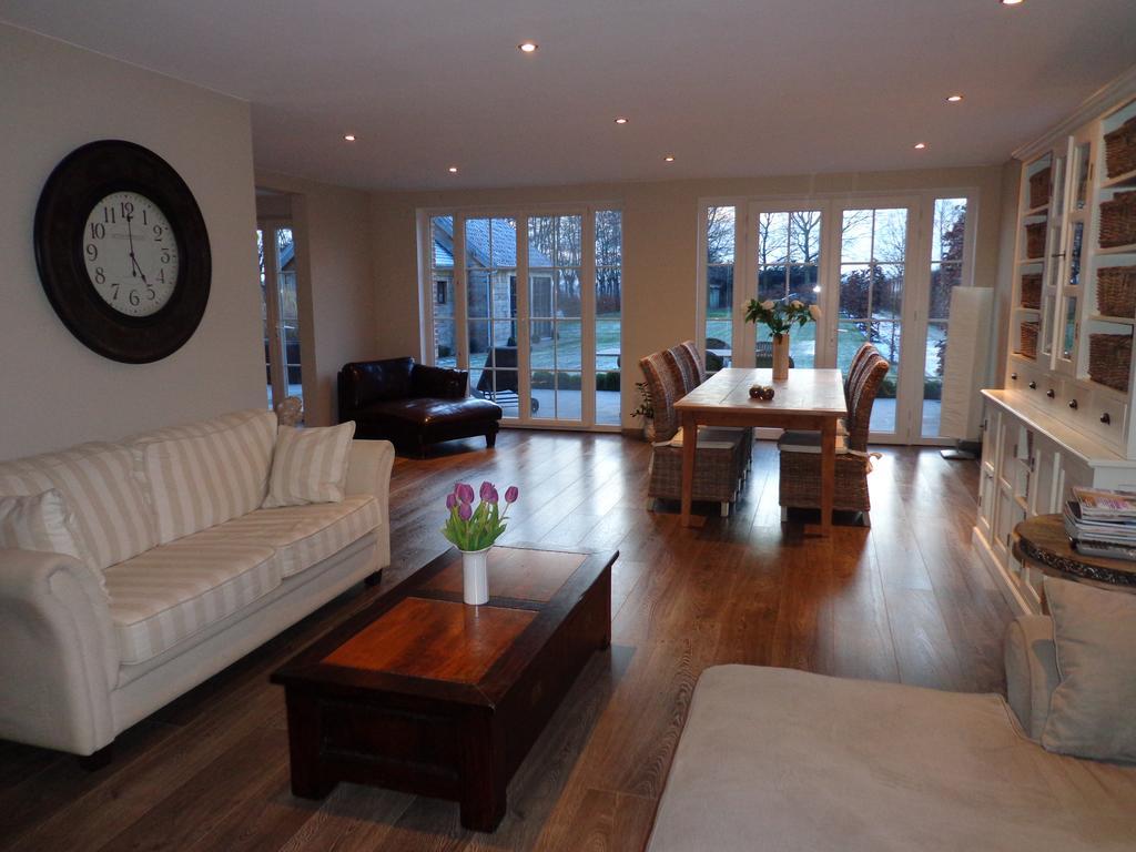 B&B Fragaria Hoogstraten Exterior photo